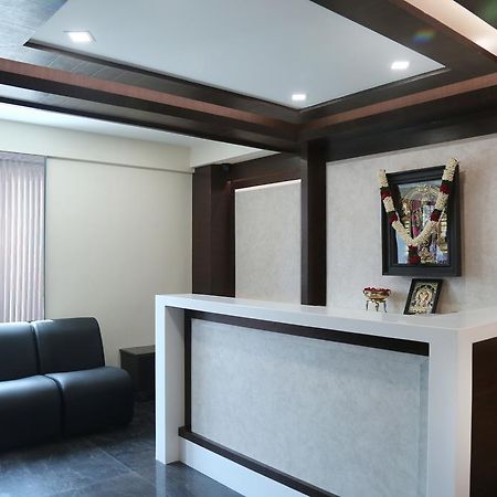 Hotel Sabarees Residency Madurai Buitenkant foto